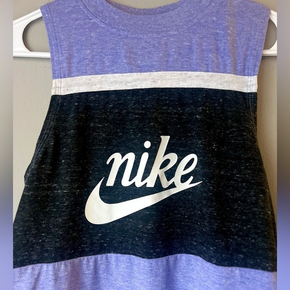 NWOT Nike Womens Purple & Black Color-block Crew Neck Sleeveless Tank - Picture 2 of 6